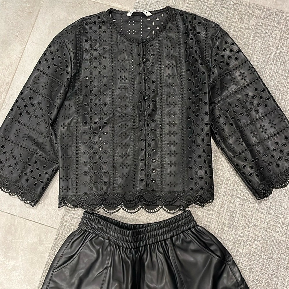 Faux leather eyelid top with matching short